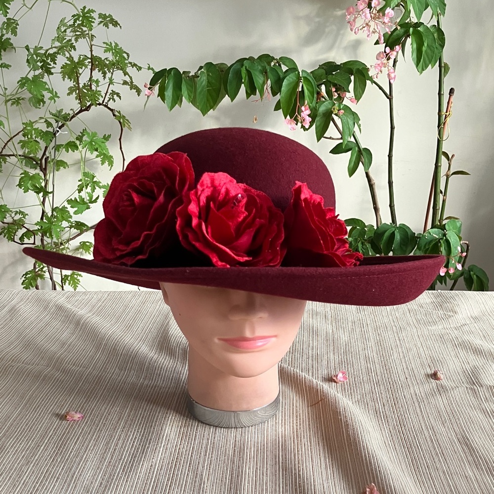 Elegant Burgundy Red Wool Hat With Red Velvet Rose Accents